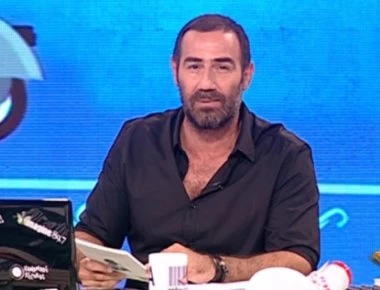 Ο Κανάκης το παραδέχτηκε: Γι’ αυτό πήγε στον ΣΚΑΪ
